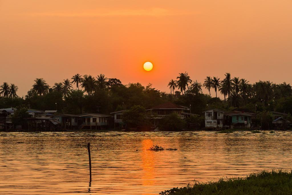 Kalanan Riverside Resort Former Buddy Oriental Riverside Nonthaburi Buitenkant foto